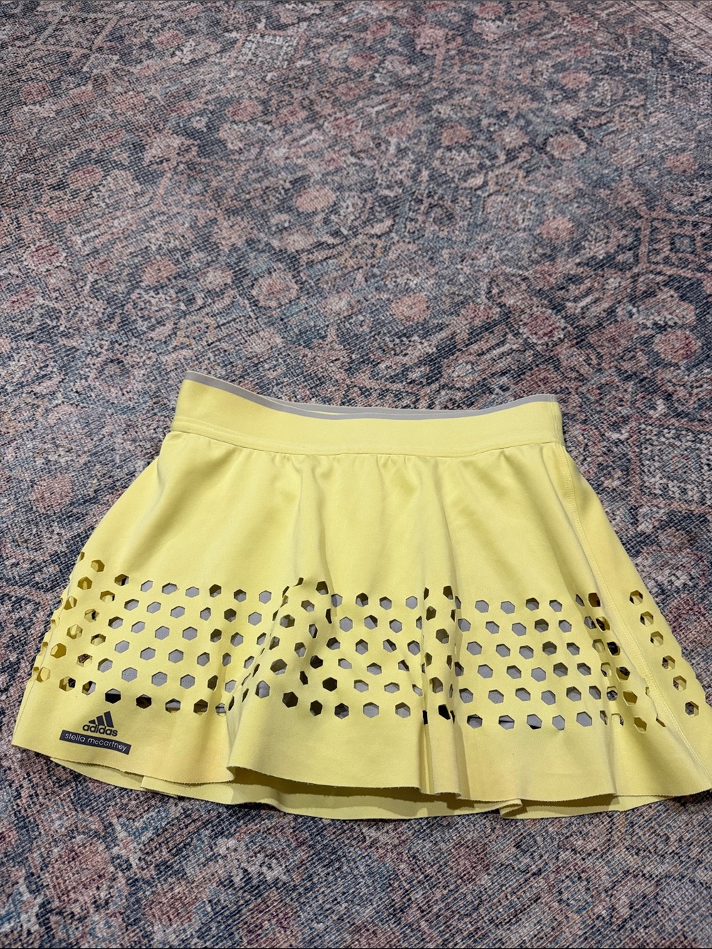 Stella McCartneyAadidas Yellow Laser-Cut golf Tennis Skirt size small